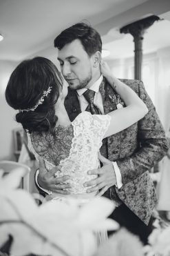 Wasserburg Markvippach Schloßvippach Standesamt Brautshooting Hochzeit Hochzeitsfotograf Hochzeit Fotografie Erfurt Portrait Thüringen Sachsen Bayern Meiningen Suhl Weimar Jena Coburg