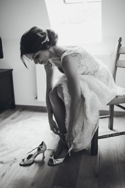 Braut Getting Ready Wasserburg Markvippach Schloßvippach Brautshooting Hochzeit Hochzeitsfotograf Hochzeit Fotografie Erfurt Portrait Thüringen Sachsen Bayern Meiningen Suhl Weimar Jena Coburg