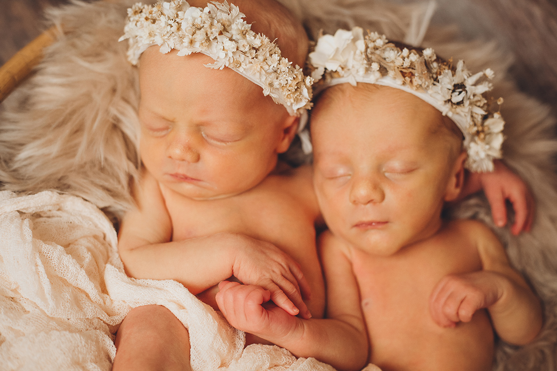 Newborn Baby Fotoshooting Portrait Fotoshooting Fotograf Arnstadt Erfurt Suhl Gera Nordhausen Greiz Altenburg Sömmerda Mühlhausen Eisfeld Friedrichroda Römhild Artern Sondershausen Meiningen Schmalkalden Ilmenau Weimar Kühndorf Sonneberg Breitungen