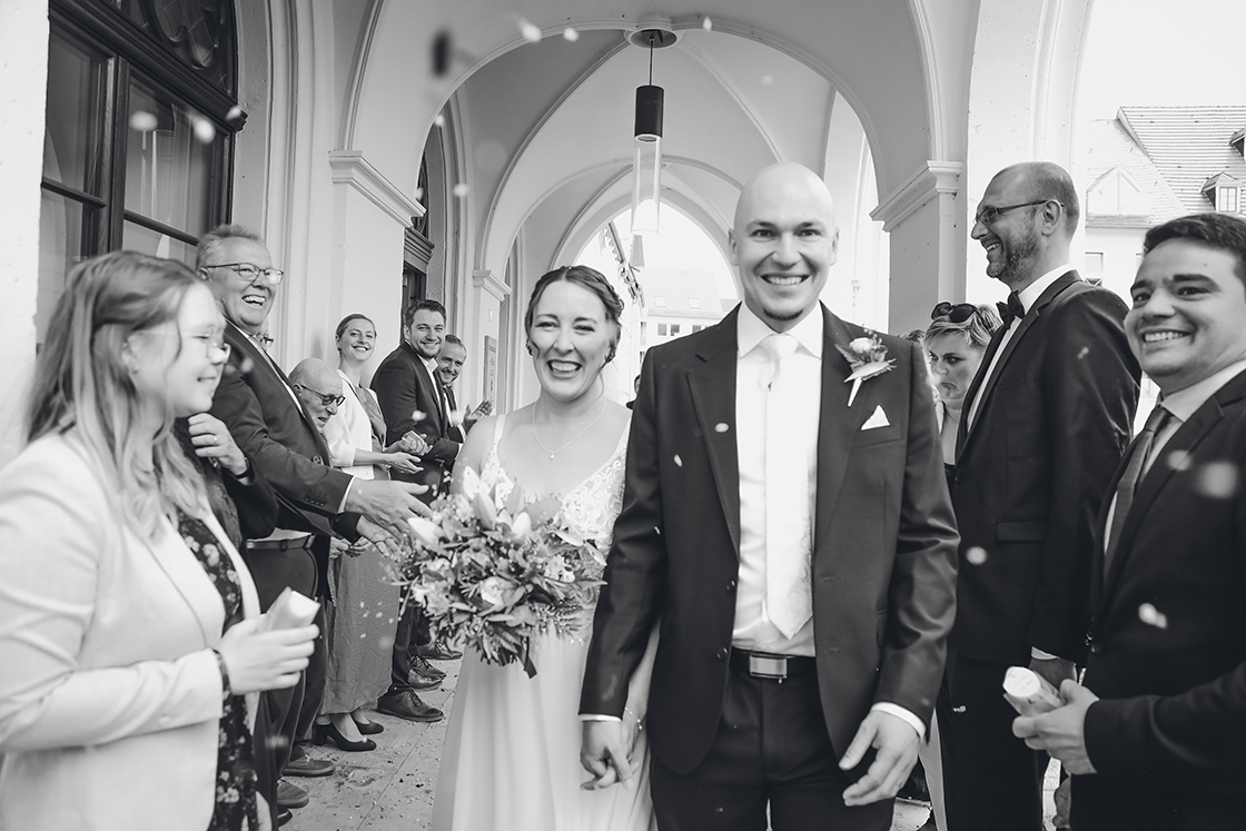 Braut Bräutigam Hochzeit Hochzeitsfotografie Hochzeitsfotograf Hochzeitsfotografin Wedding Erfurt Thüringen Baysern Sachsen Coburg Jena Apolda Hochzeitslocation Kühndorf Standesamt